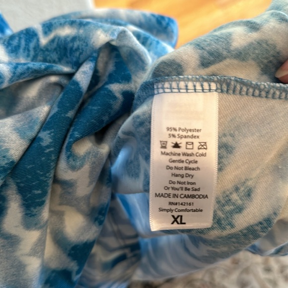 LuLaRoe Nicki dress with pockets - Picture 3 of 3